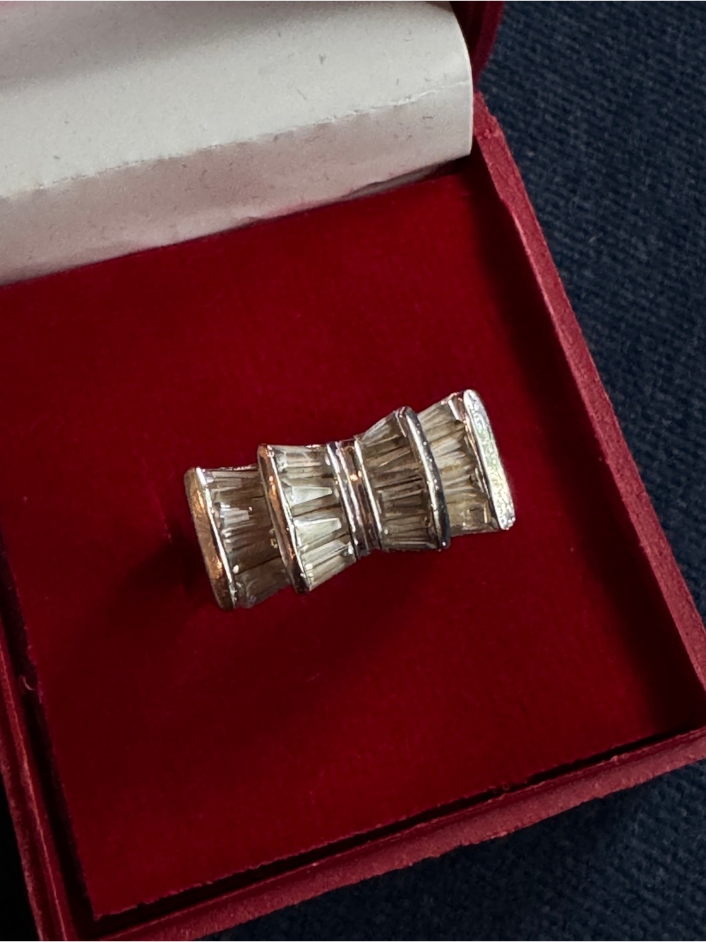 GORGEOUS Sterling Silver 925 Fancy Baguette CZ Band Ring Size 8 - Picture 4 of 6